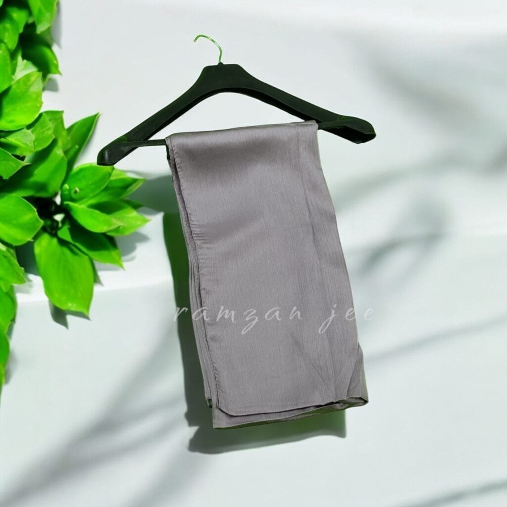 Discover the perfect blend of modesty, comfort, and style with our exclusive collection of long hijabs. Shop now and redefine your modest fashion journey today!