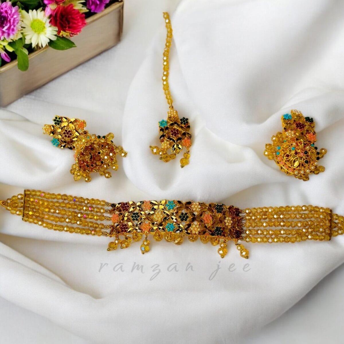 "Elegant complete jewelry set featuring necklace, earrings, bracelet, and ring." "Luxury bridal jewelry set - necklace, earrings, bracelet, and ring."