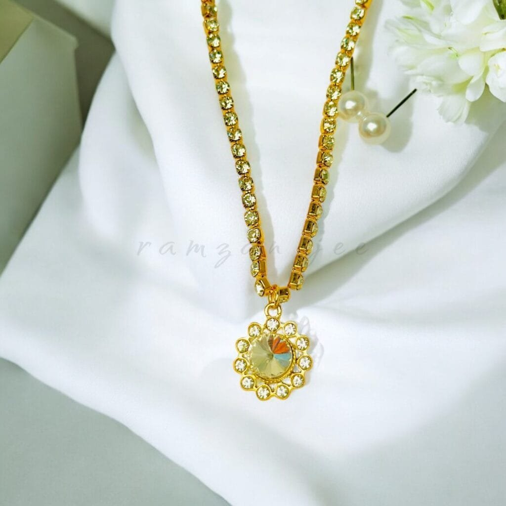 "Elegant pendant with intricate detailing, perfect for any occasion"