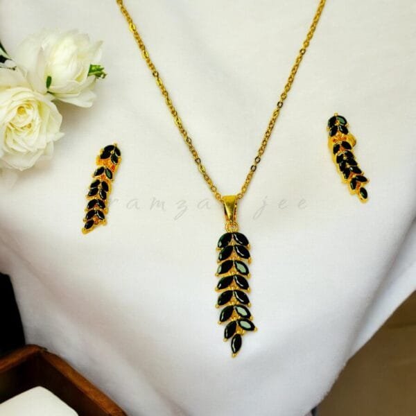 "Elegant pendant with intricate detailing, perfect for any occasion"
