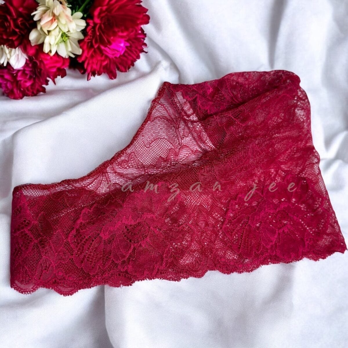 "Non-slip under-scarf cap for hijabs, designed for comfort."