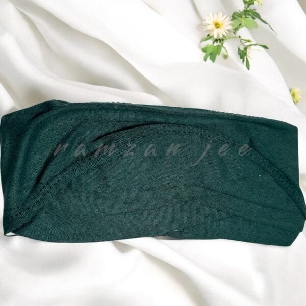 "Breathable hijab cap in soft cotton for a secure fit."