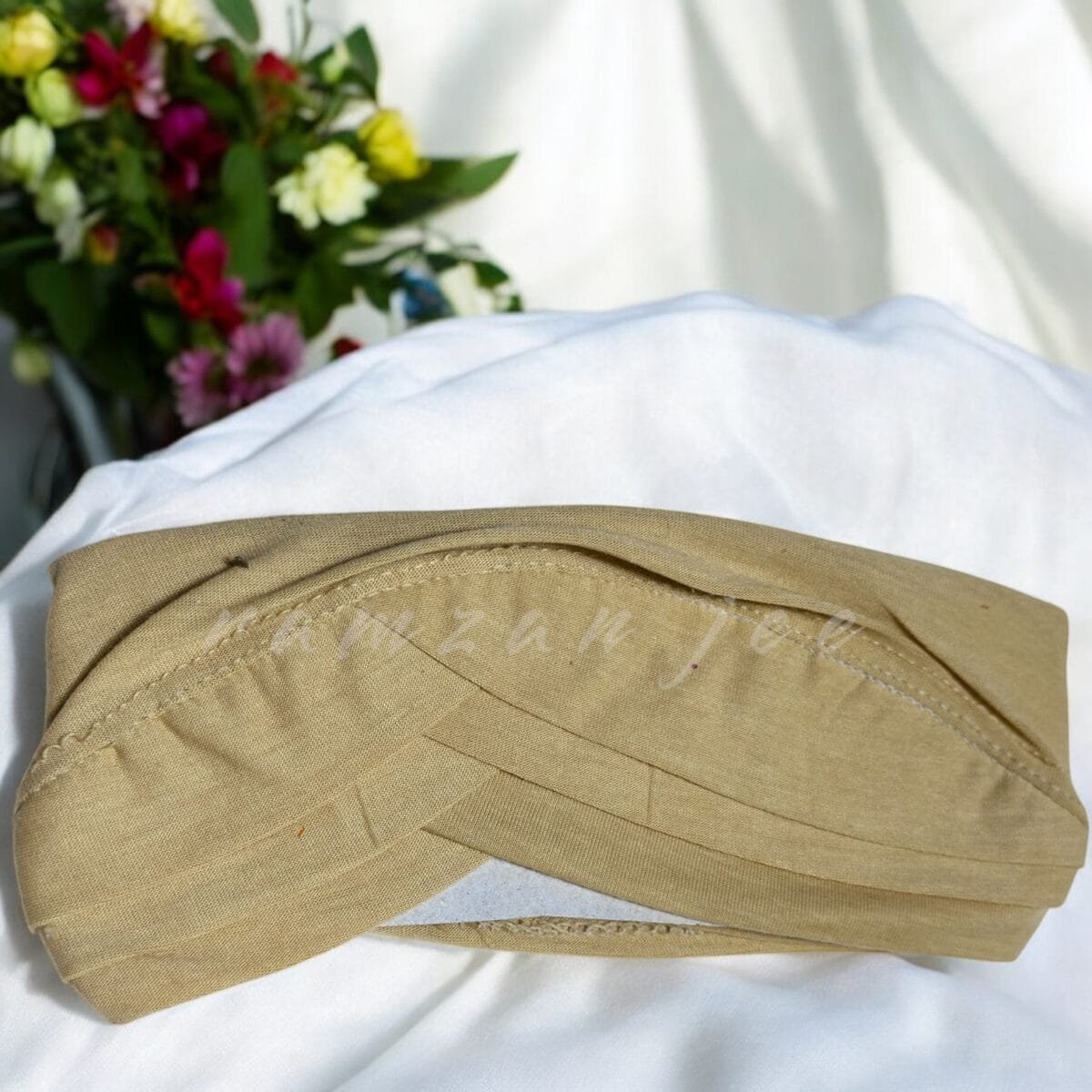 "Breathable hijab cap in soft cotton for a secure fit."