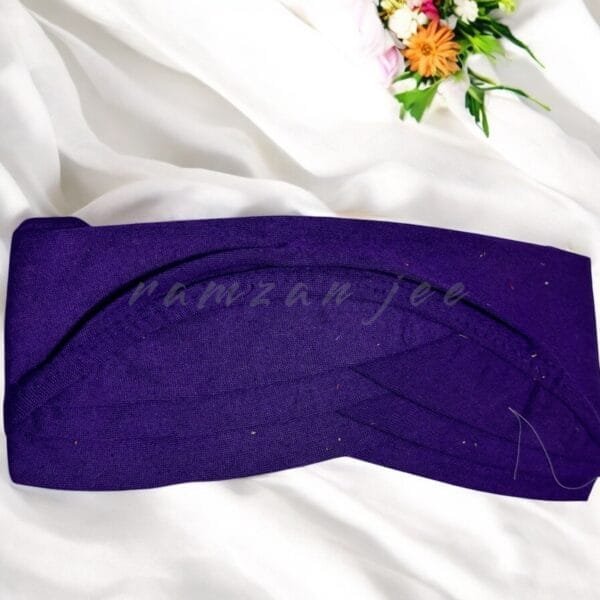 "Breathable hijab cap in soft cotton for a secure fit."