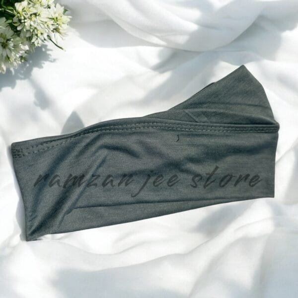 "Breathable hijab cap in soft cotton for a secure fit."