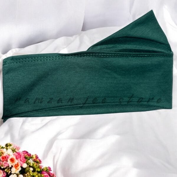 "Breathable hijab cap in soft cotton for a secure fit."