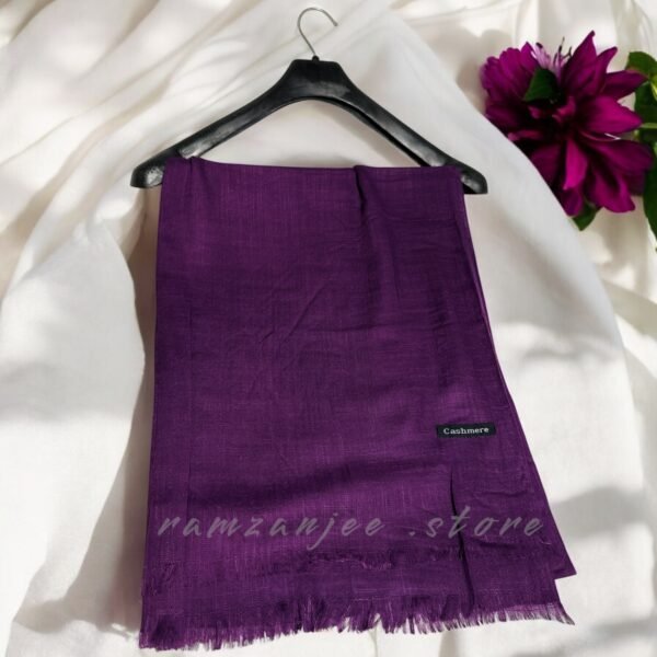 "Luxurious Cashmere Lawn Hijab in earthy tones"