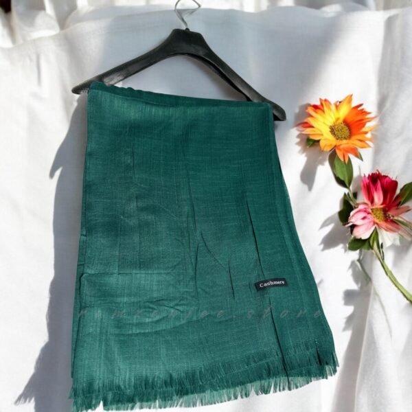 "Luxurious Cashmere Lawn Hijab in earthy tones"