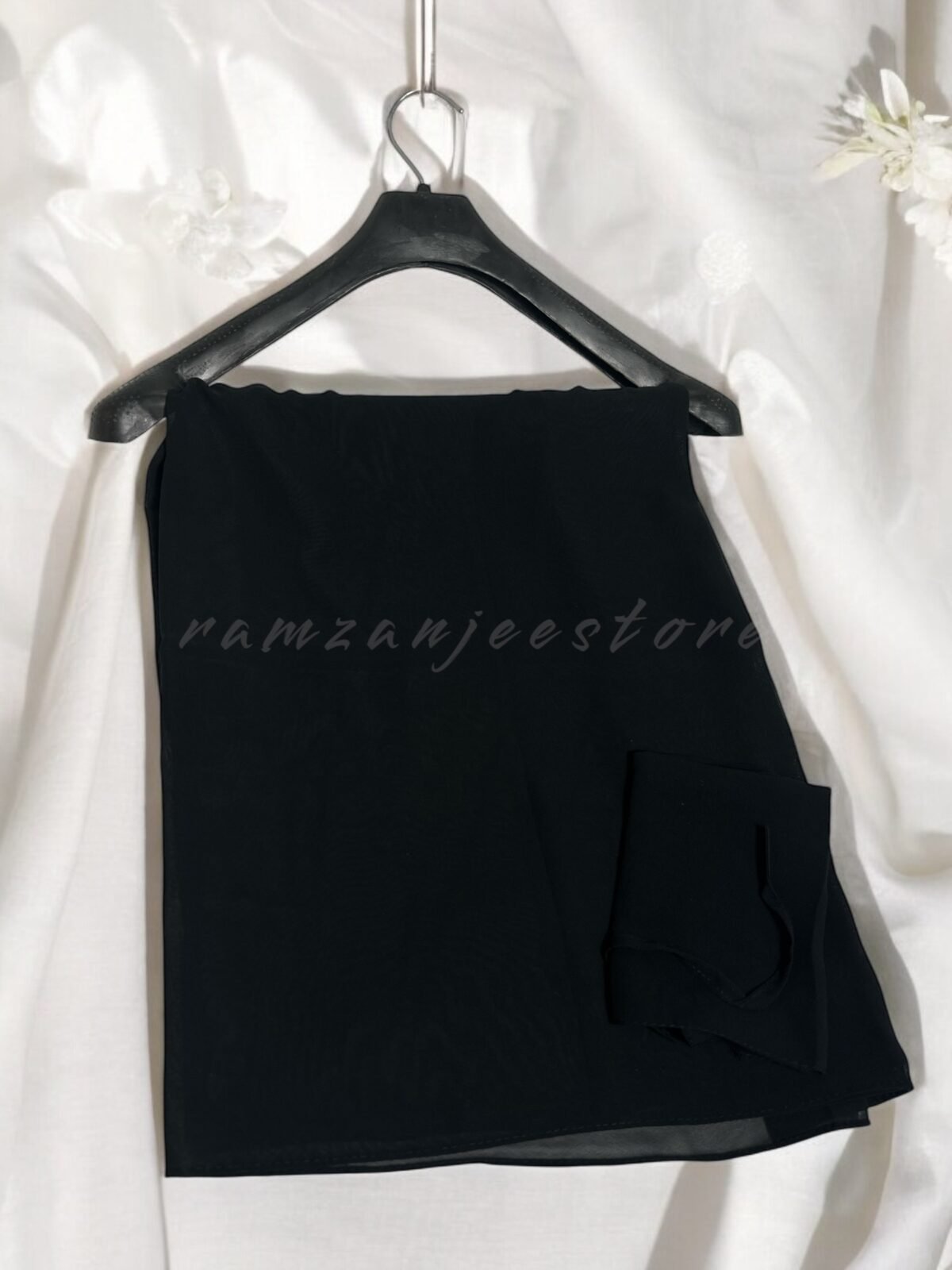 "Naqab Set Chiffon Hijab in elegant black color"