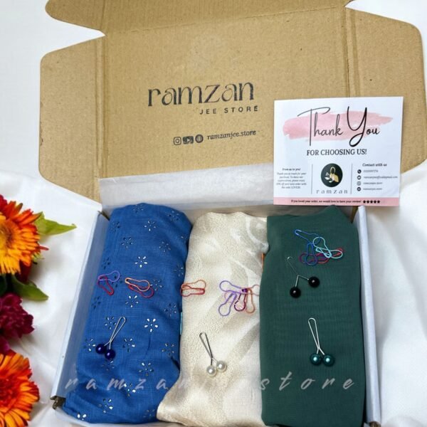 "Soft, stretchy hijab bands for a secure and comfortable hijab fit." "Soft, stretchy hijab bands for a secure and comfortable hijab fit."