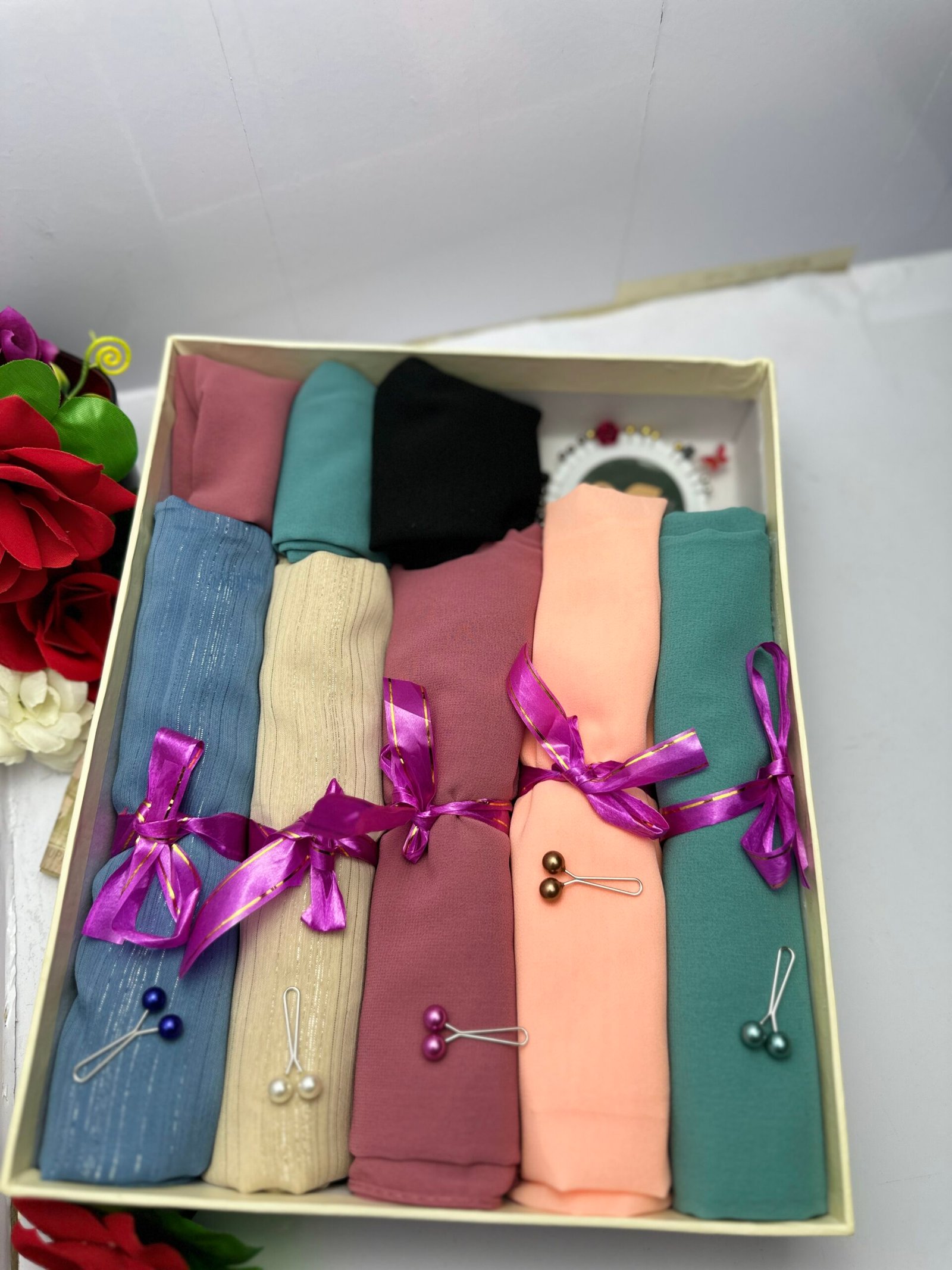 "Discounted hijabs collection with amazing offers."